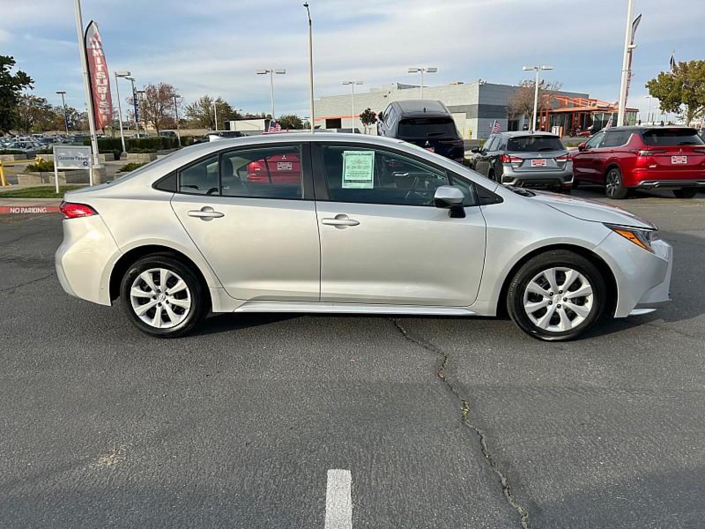2024 SILVER Toyota Corolla (5YFB4MDE0RP) with an 4-Cyl Hybrid 1.8 Liter engine, Automatic CVT transmission, located at 412 Auto Vista Drive, Palmdale, CA, 93551, (661) 945-0620, 34.592636, -118.136681 - Photo#11
