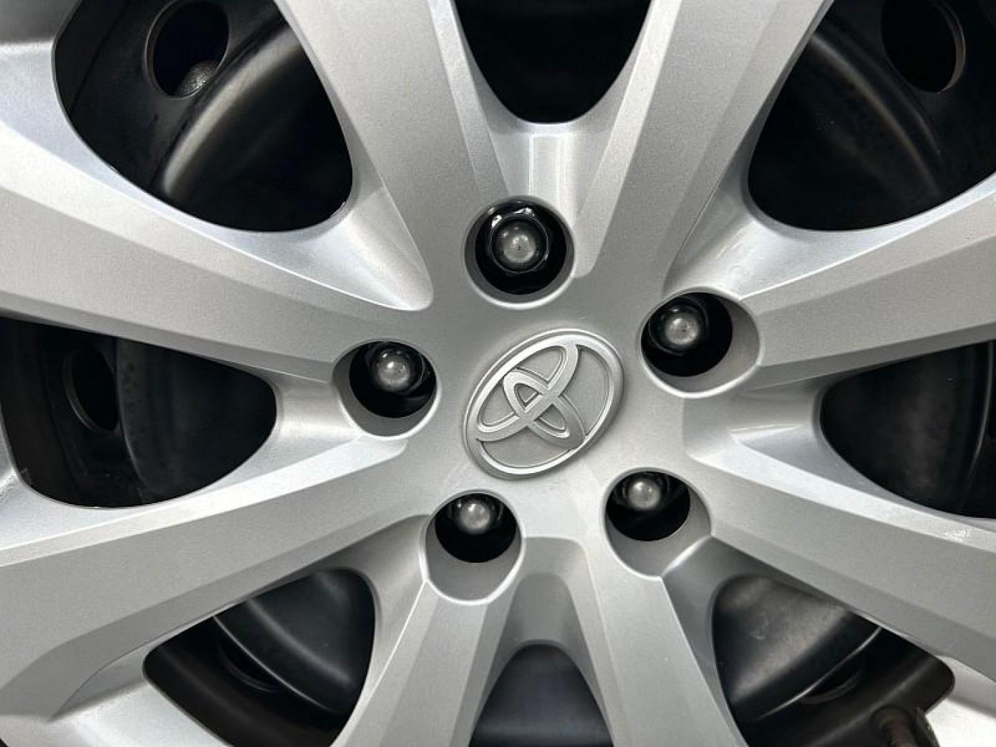 2024 SILVER Toyota Corolla (5YFB4MDE0RP) with an 4-Cyl Hybrid 1.8 Liter engine, Automatic CVT transmission, located at 412 Auto Vista Drive, Palmdale, CA, 93551, (661) 945-0620, 34.592636, -118.136681 - Photo#14