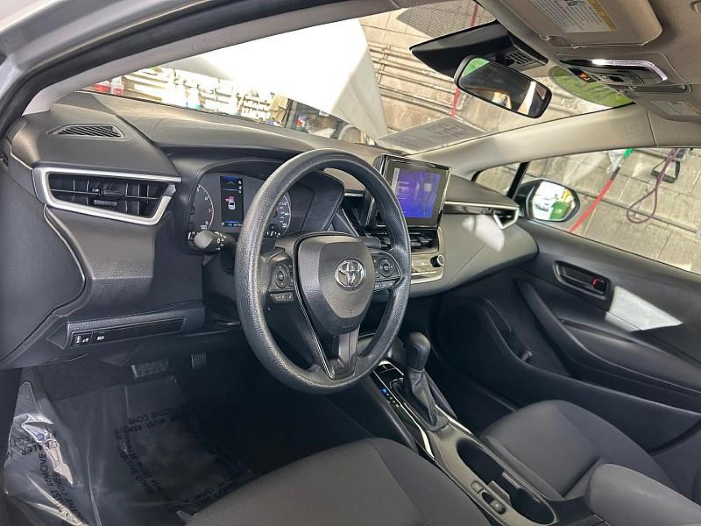 2024 SILVER Toyota Corolla (5YFB4MDE0RP) with an 4-Cyl Hybrid 1.8 Liter engine, Automatic CVT transmission, located at 412 Auto Vista Drive, Palmdale, CA, 93551, (661) 945-0620, 34.592636, -118.136681 - Photo#17