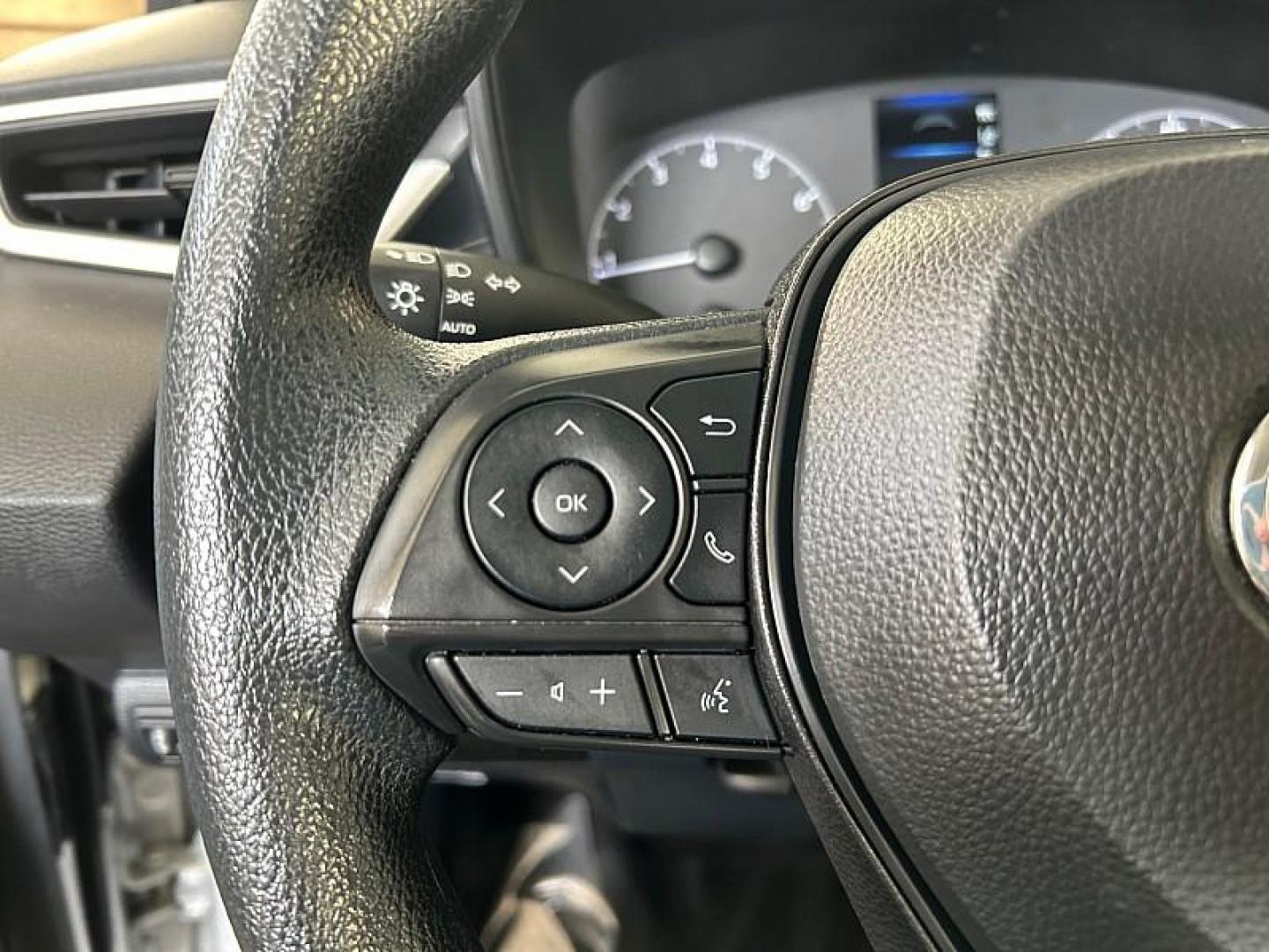 2024 SILVER Toyota Corolla (5YFB4MDE0RP) with an 4-Cyl Hybrid 1.8 Liter engine, Automatic CVT transmission, located at 412 Auto Vista Drive, Palmdale, CA, 93551, (661) 945-0620, 34.592636, -118.136681 - Photo#19