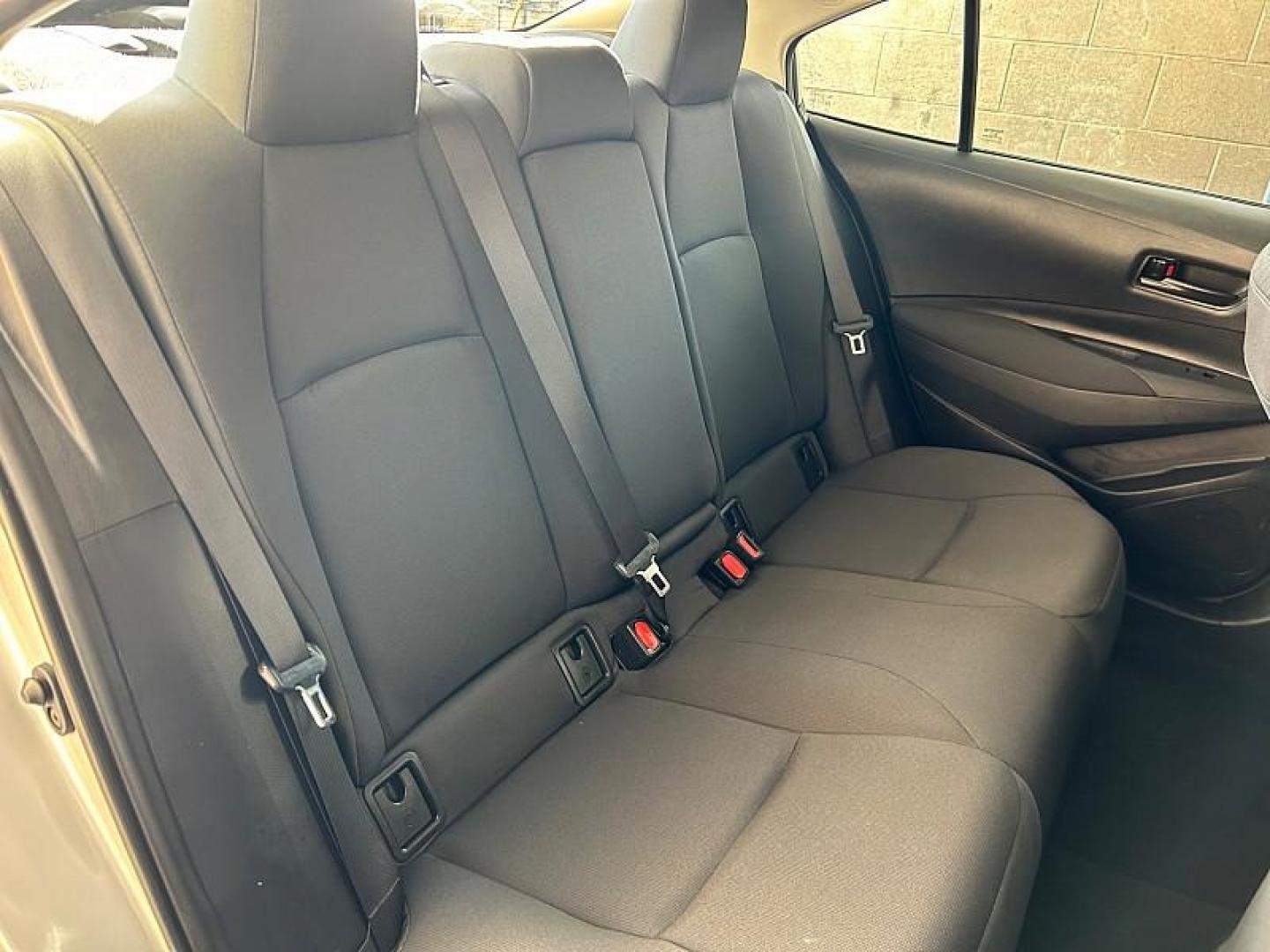 2024 SILVER Toyota Corolla (5YFB4MDE0RP) with an 4-Cyl Hybrid 1.8 Liter engine, Automatic CVT transmission, located at 412 Auto Vista Drive, Palmdale, CA, 93551, (661) 945-0620, 34.592636, -118.136681 - Photo#29