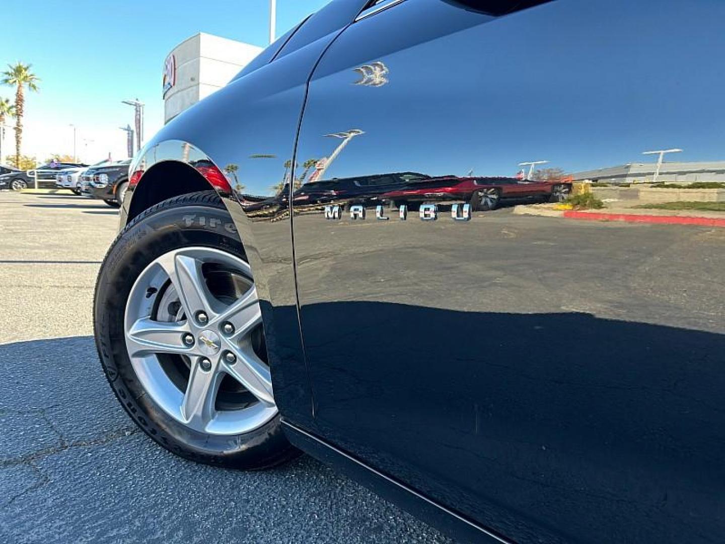 2024 BLACK Chevrolet Malibu (1G1ZD5ST2RF) with an 4-Cyl Turbo 1.5 Liter engine, Automatic CVT transmission, located at 412 Auto Vista Drive, Palmdale, CA, 93551, (661) 945-0620, 34.592636, -118.136681 - Photo#12