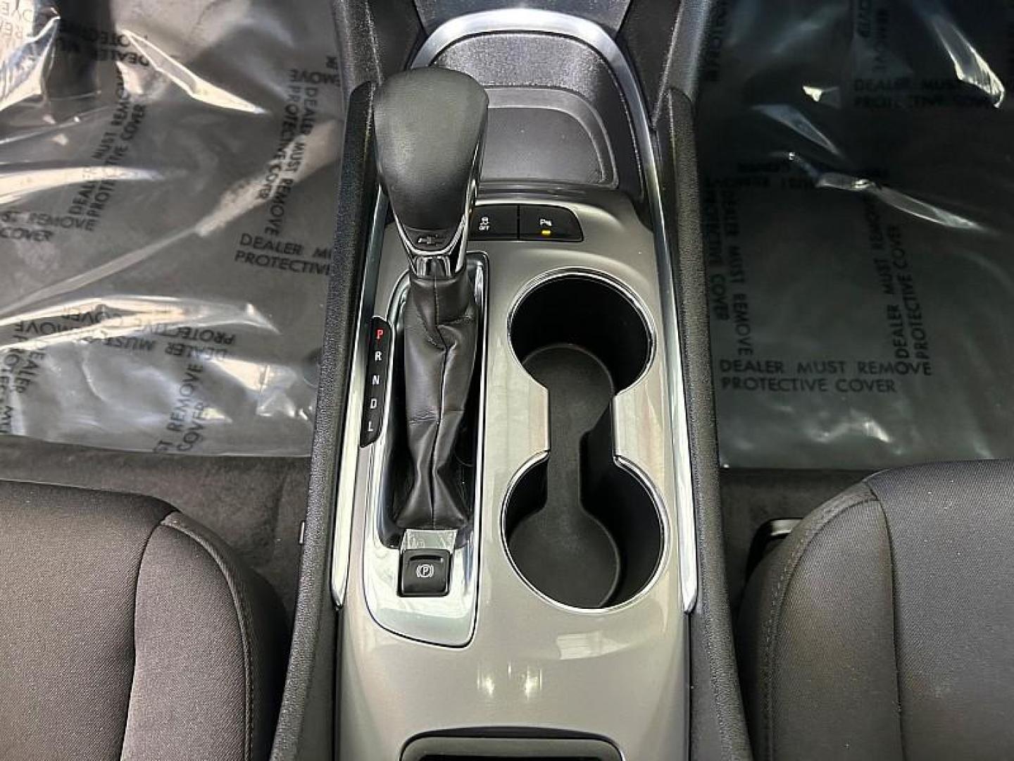 2024 BLACK Chevrolet Malibu (1G1ZD5ST2RF) with an 4-Cyl Turbo 1.5 Liter engine, Automatic CVT transmission, located at 412 Auto Vista Drive, Palmdale, CA, 93551, (661) 945-0620, 34.592636, -118.136681 - Photo#27