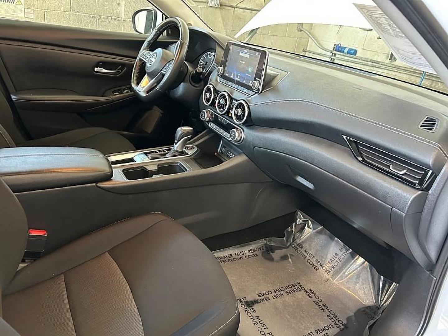 2024 WHITE Nissan Sentra (3N1AB8CVXRY) with an 4-Cyl 2.0 Liter engine, Automatic CVT w/Xtronic transmission, located at 412 Auto Vista Drive, Palmdale, CA, 93551, (661) 945-0620, 34.592636, -118.136681 - Photo#83