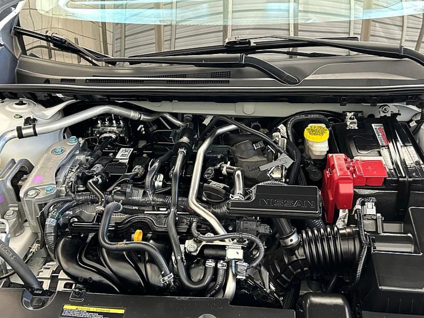 2024 WHITE Nissan Sentra (3N1AB8CVXRY) with an 4-Cyl 2.0 Liter engine, Automatic CVT w/Xtronic transmission, located at 412 Auto Vista Drive, Palmdale, CA, 93551, (661) 945-0620, 34.592636, -118.136681 - Photo#90