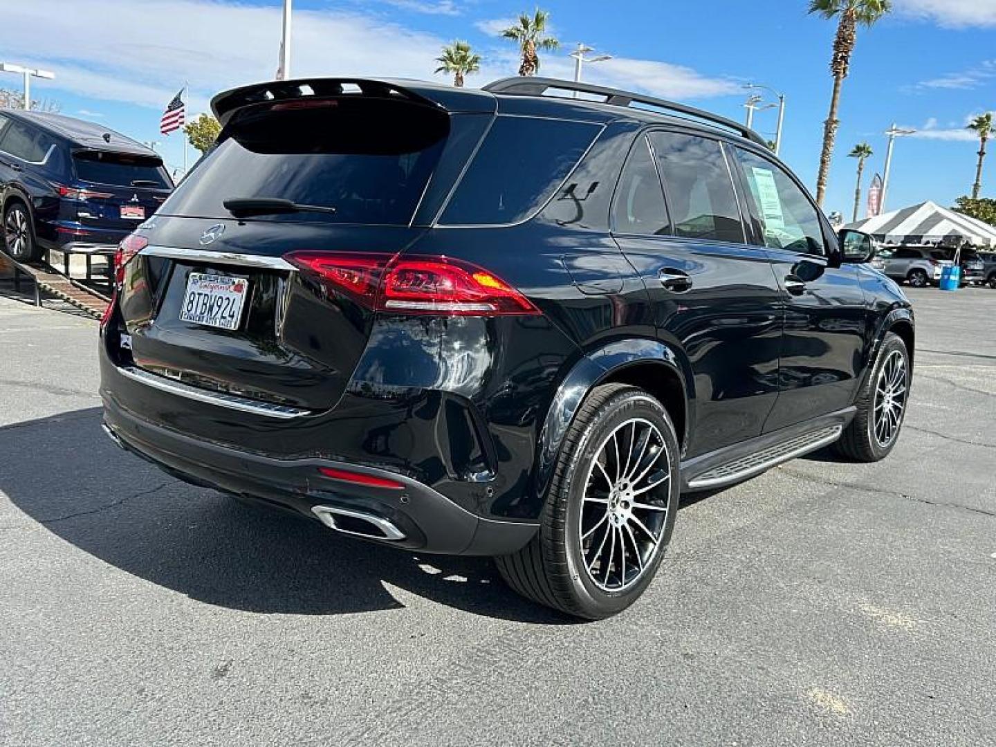 2020 BLACK Mercedes-Benz GLE-Class (4JGFB4JB8LA) with an 4-Cyl Turbo 2.0 Liter engine, Automatic 9-Spd 9G-Tronic transmission, located at 412 Auto Vista Drive, Palmdale, CA, 93551, (661) 945-0620, 34.592636, -118.136681 - Photo#8