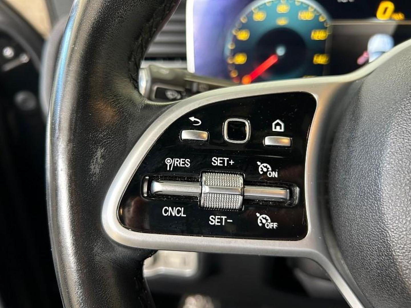 2020 BLACK Mercedes-Benz GLE-Class (4JGFB4JB8LA) with an 4-Cyl Turbo 2.0 Liter engine, Automatic 9-Spd 9G-Tronic transmission, located at 412 Auto Vista Drive, Palmdale, CA, 93551, (661) 945-0620, 34.592636, -118.136681 - Photo#21