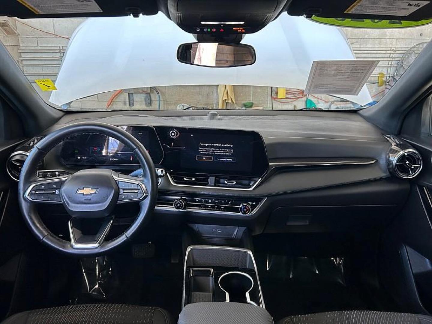 2025 WHITE Chevrolet Equinox (3GNAXHEG8SL) with an 4-Cyl Turbo 1.5 Liter engine, Automatic CVT transmission, located at 412 Auto Vista Drive, Palmdale, CA, 93551, (661) 945-0620, 34.592636, -118.136681 - Photo#20