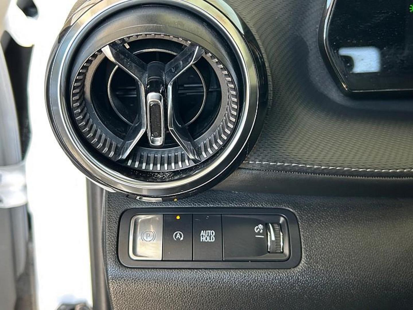 2025 WHITE Chevrolet Equinox (3GNAXHEG8SL) with an 4-Cyl Turbo 1.5 Liter engine, Automatic CVT transmission, located at 412 Auto Vista Drive, Palmdale, CA, 93551, (661) 945-0620, 34.592636, -118.136681 - Photo#24