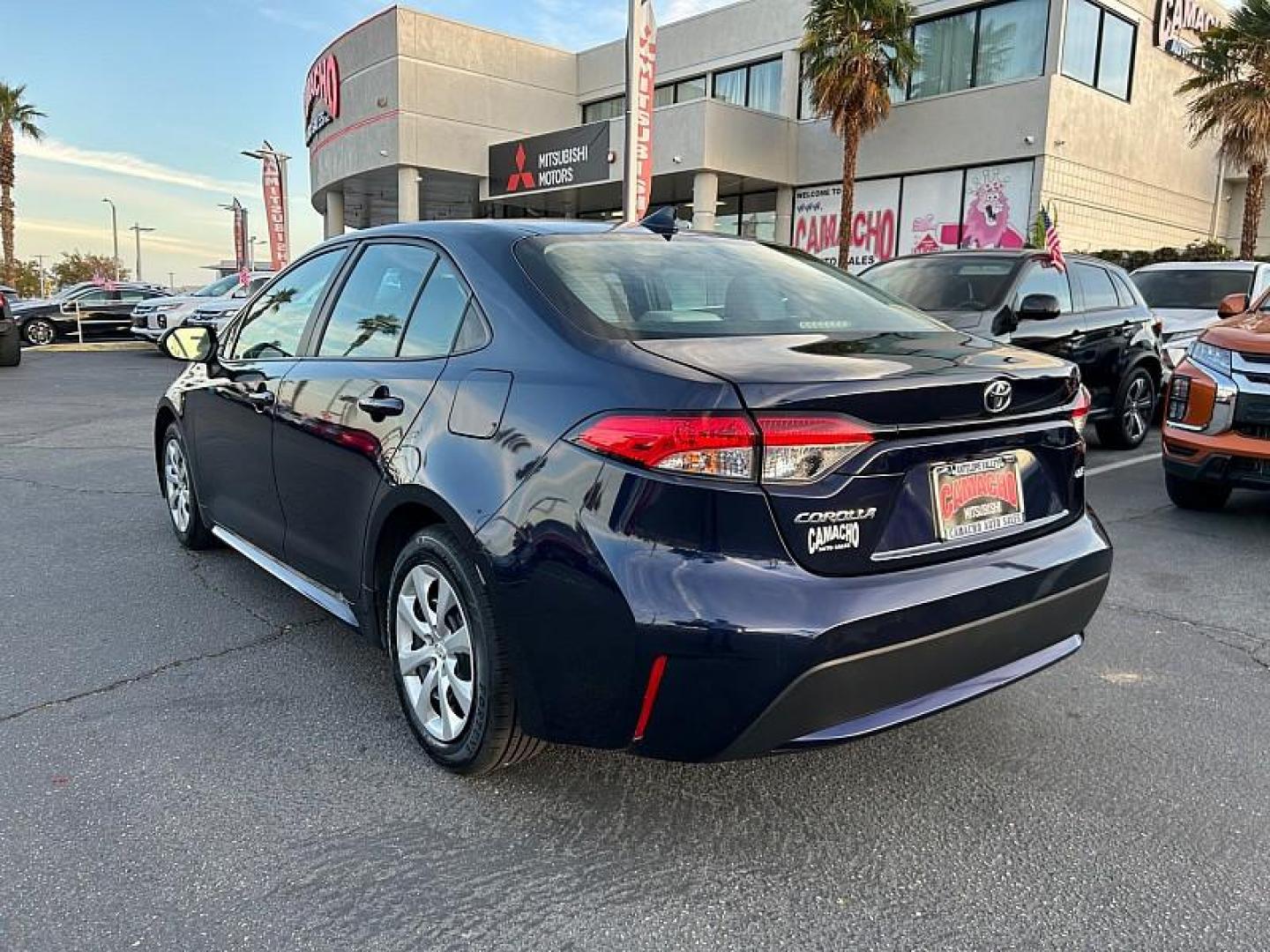 2022 BLUE Toyota Corolla (5YFEPMAE9NP) with an 4-Cyl 1.8 Liter engine, Automatic CVTi-S transmission, located at 412 Auto Vista Drive, Palmdale, CA, 93551, (661) 945-0620, 34.592636, -118.136681 - Photo#8