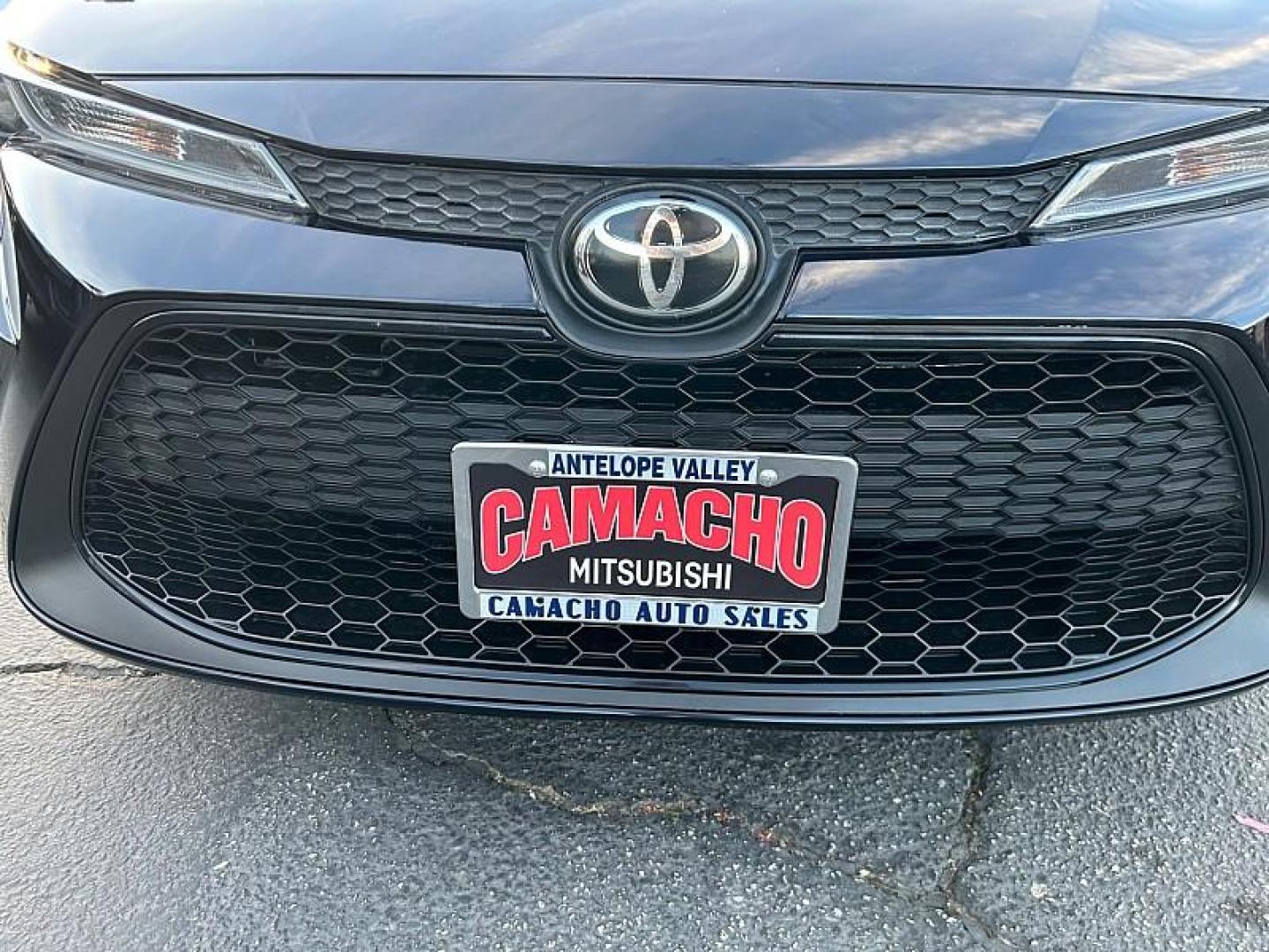 2022 BLUE Toyota Corolla (5YFEPMAE9NP) with an 4-Cyl 1.8 Liter engine, Automatic CVTi-S transmission, located at 412 Auto Vista Drive, Palmdale, CA, 93551, (661) 945-0620, 34.592636, -118.136681 - Photo#10