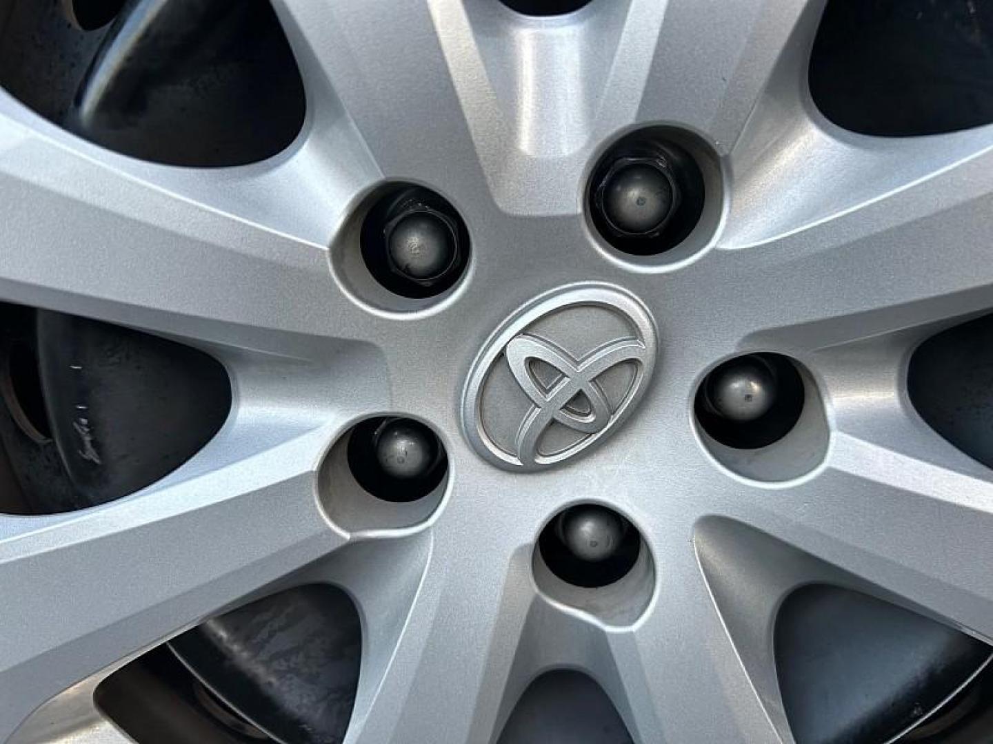 2022 BLUE Toyota Corolla (5YFEPMAE9NP) with an 4-Cyl 1.8 Liter engine, Automatic CVTi-S transmission, located at 412 Auto Vista Drive, Palmdale, CA, 93551, (661) 945-0620, 34.592636, -118.136681 - Photo#15