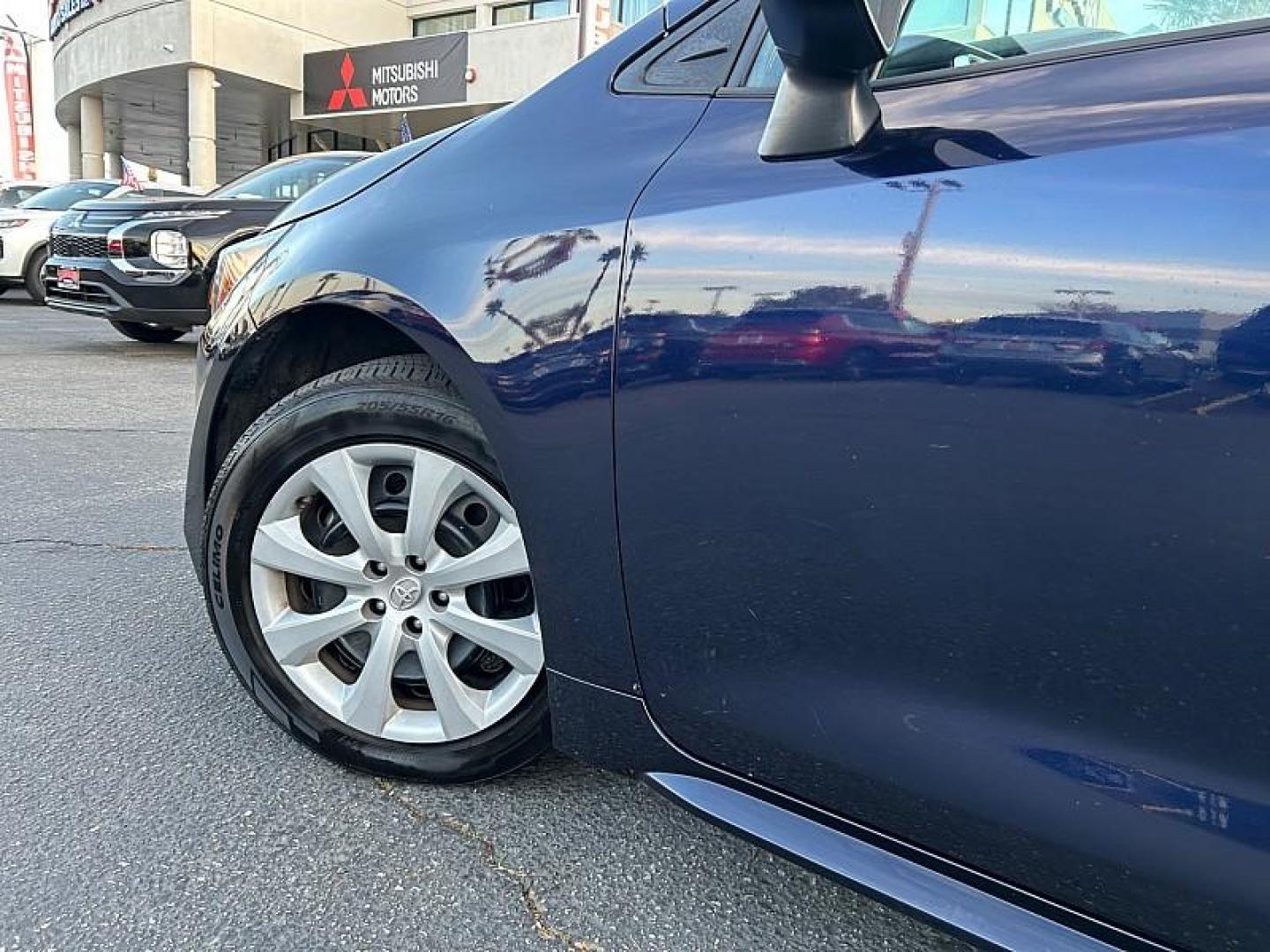 2022 BLUE Toyota Corolla (5YFEPMAE9NP) with an 4-Cyl 1.8 Liter engine, Automatic CVTi-S transmission, located at 412 Auto Vista Drive, Palmdale, CA, 93551, (661) 945-0620, 34.592636, -118.136681 - Photo#16