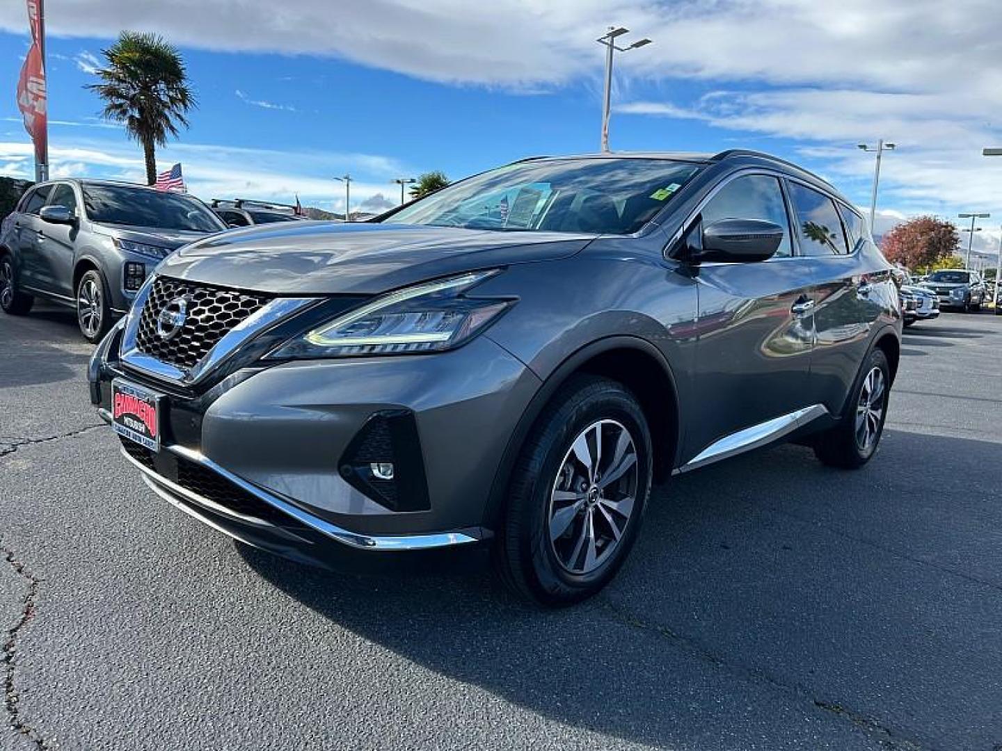 2021 GRAY Nissan Murano (5N1AZ2BJ9MC) with an V6 3.5 Liter engine, Automatic Xtronic CVT transmission, located at 412 Auto Vista Drive, Palmdale, CA, 93551, (661) 945-0620, 34.592636, -118.136681 - Photo#4