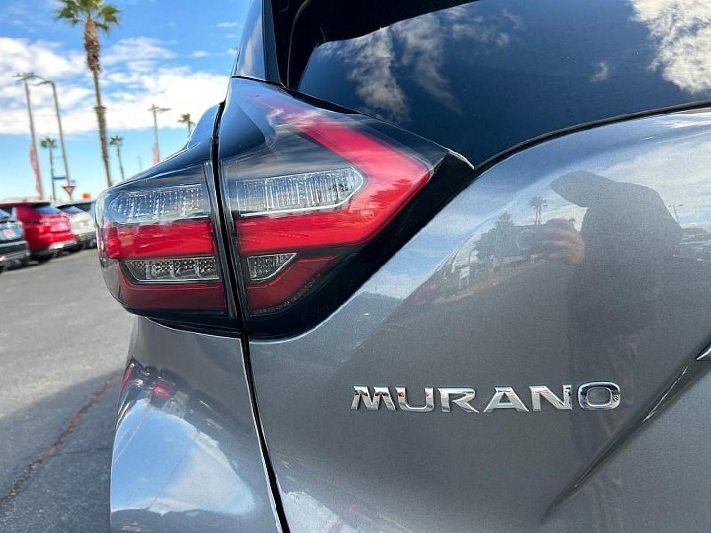 2021 GRAY Nissan Murano (5N1AZ2BJ9MC) with an V6 3.5 Liter engine, Automatic Xtronic CVT transmission, located at 412 Auto Vista Drive, Palmdale, CA, 93551, (661) 945-0620, 34.592636, -118.136681 - Photo#15
