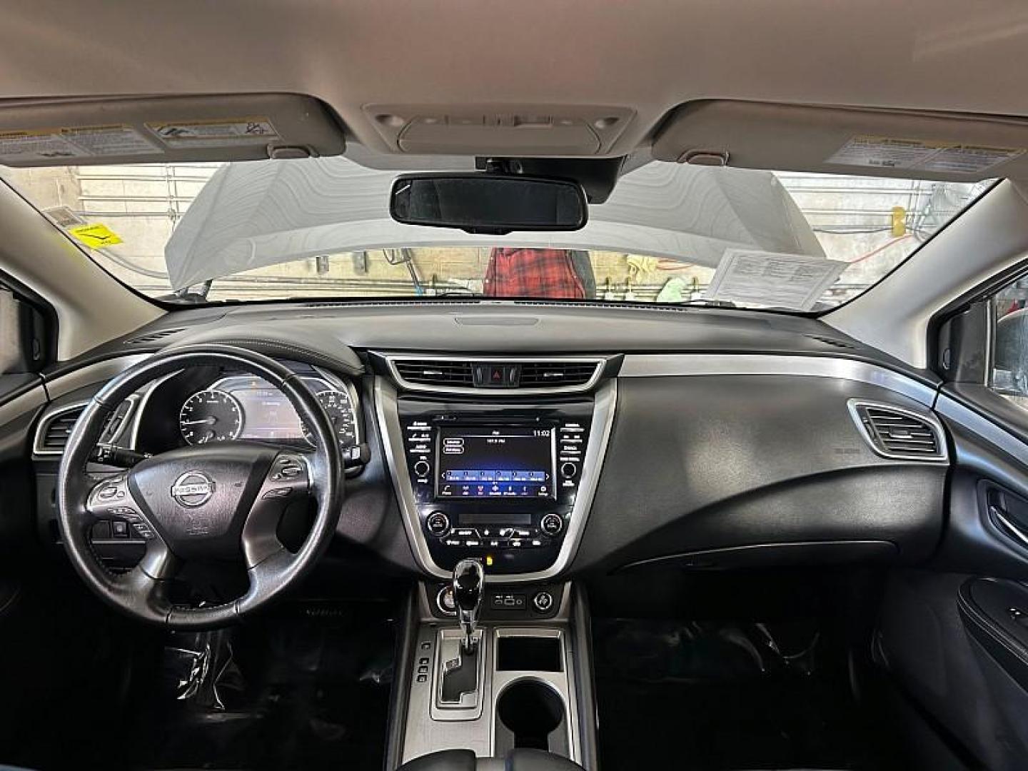 2021 GRAY Nissan Murano (5N1AZ2BJ9MC) with an V6 3.5 Liter engine, Automatic Xtronic CVT transmission, located at 412 Auto Vista Drive, Palmdale, CA, 93551, (661) 945-0620, 34.592636, -118.136681 - Photo#18