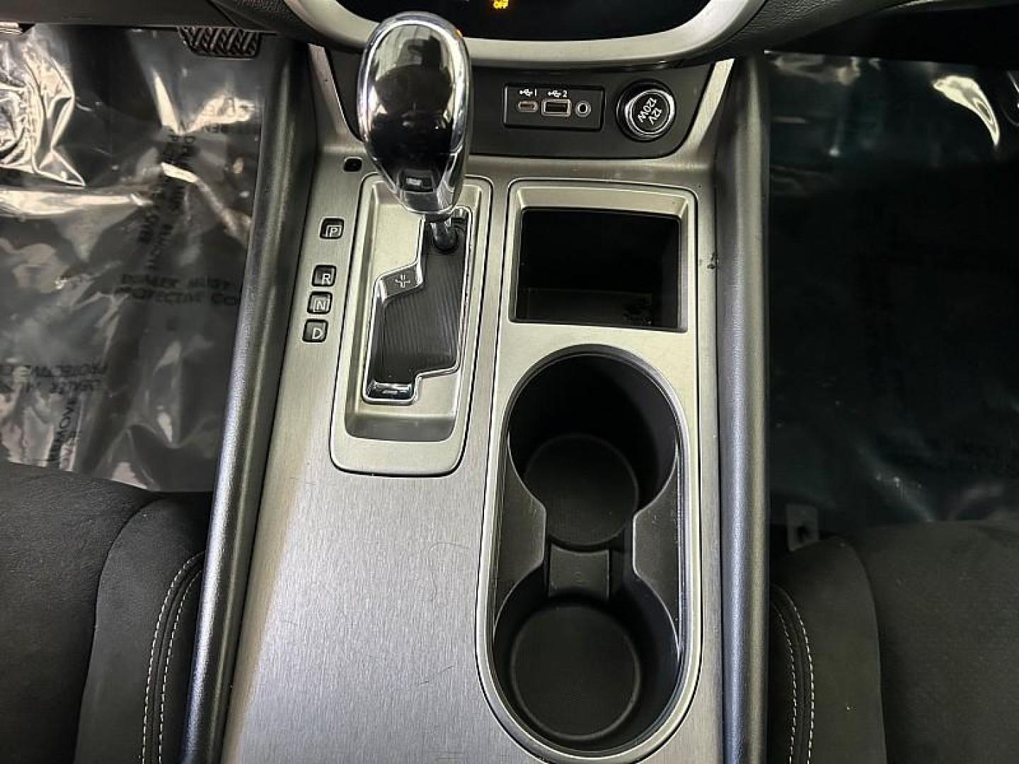 2021 GRAY Nissan Murano (5N1AZ2BJ9MC) with an V6 3.5 Liter engine, Automatic Xtronic CVT transmission, located at 412 Auto Vista Drive, Palmdale, CA, 93551, (661) 945-0620, 34.592636, -118.136681 - Photo#21