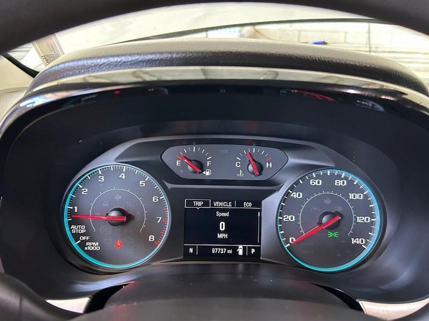 2018 SILVER Chevrolet Traverse (1GNERFKW4JJ) with an V6 3.6 Liter engine, Automatic 9-Spd transmission, located at 412 Auto Vista Drive, Palmdale, CA, 93551, (661) 945-0620, 34.592636, -118.136681 - Photo#21