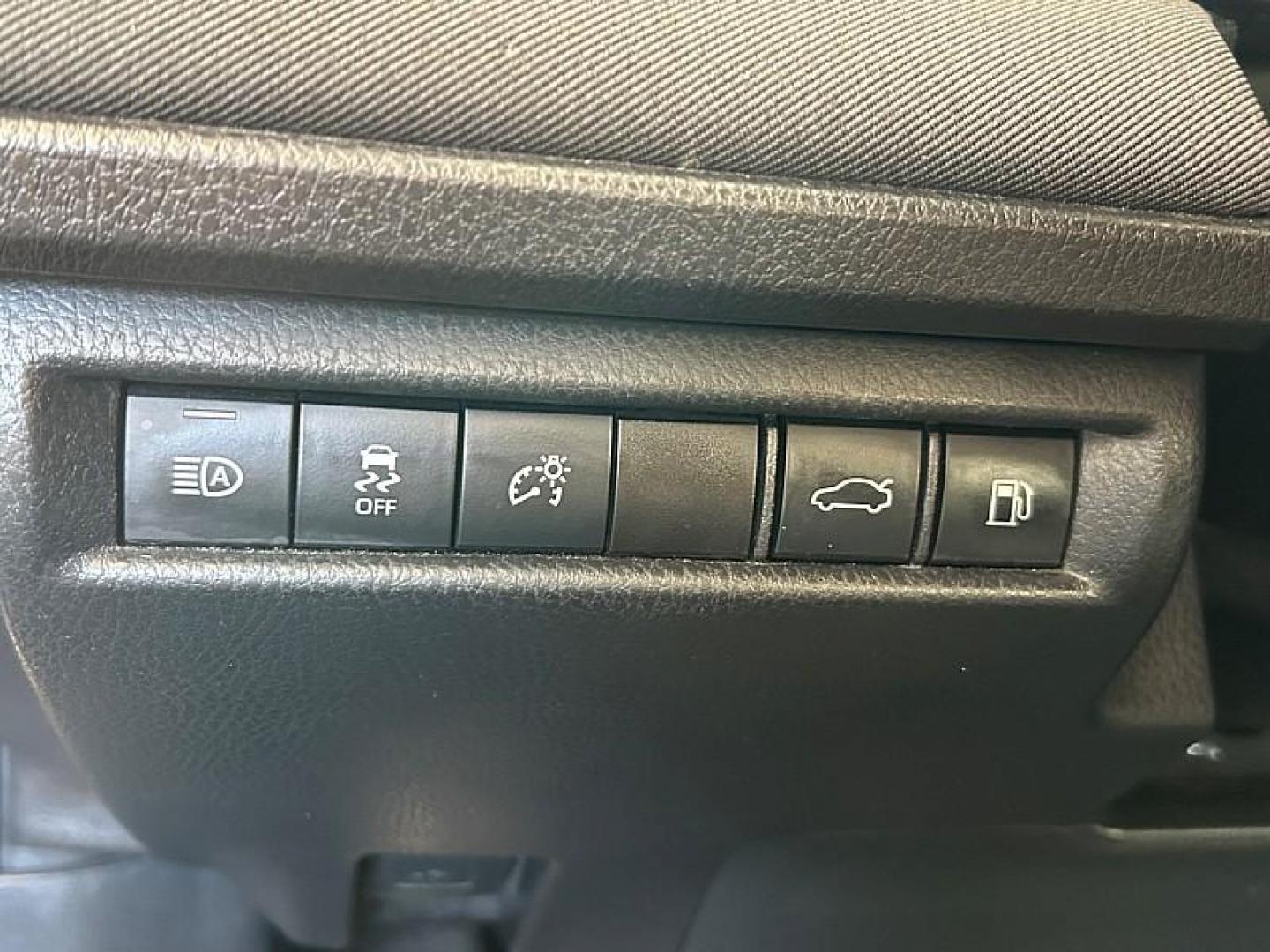 2025 BLACK Toyota Camry (4T1DAACK7SU) with an 4-Cyl Hybrid 2.5 Liter engine, Automatic CVT transmission, located at 412 Auto Vista Drive, Palmdale, CA, 93551, (661) 945-0620, 34.592636, -118.136681 - Photo#31