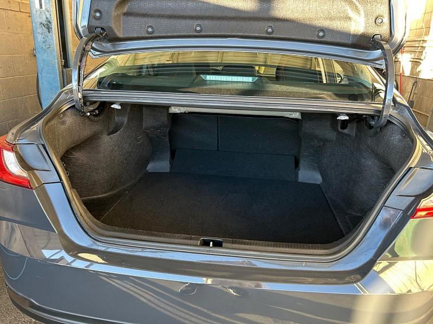 2025 GRAY Toyota Camry (4T1DAACK6SU) with an 4-Cyl Hybrid 2.5 Liter engine, Automatic CVT transmission, located at 412 Auto Vista Drive, Palmdale, CA, 93551, (661) 945-0620, 34.592636, -118.136681 - Photo#4