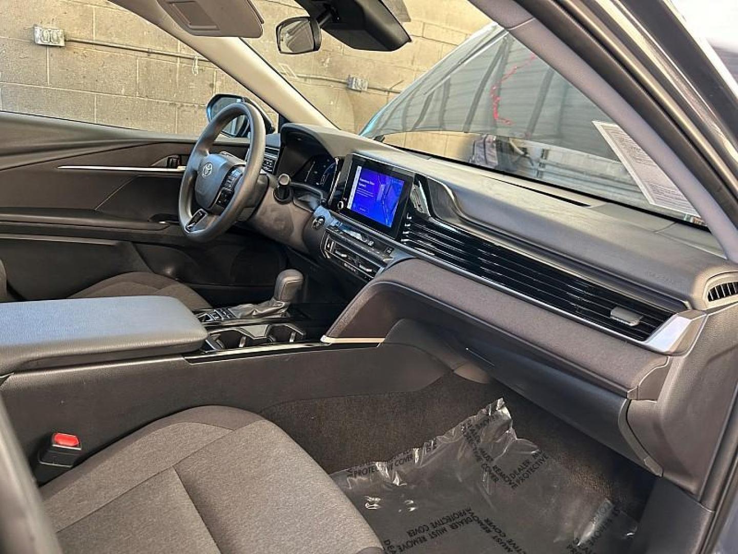 2025 GRAY Toyota Camry (4T1DAACK6SU) with an 4-Cyl Hybrid 2.5 Liter engine, Automatic CVT transmission, located at 412 Auto Vista Drive, Palmdale, CA, 93551, (661) 945-0620, 34.592636, -118.136681 - Photo#43