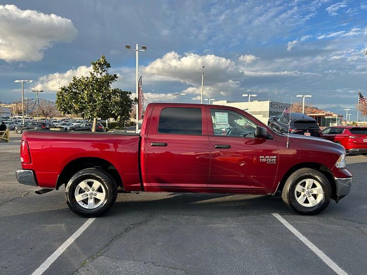 2022 RED Ram 1500 Classic 2WD (1C6RR6LG3NS) with an V8 HEMI 5.7 Liter engine, Automatic 8-Spd transmission, located at 412 Auto Vista Drive, Palmdale, CA, 93551, (661) 945-0620, 34.592636, -118.136681 - Photo#45
