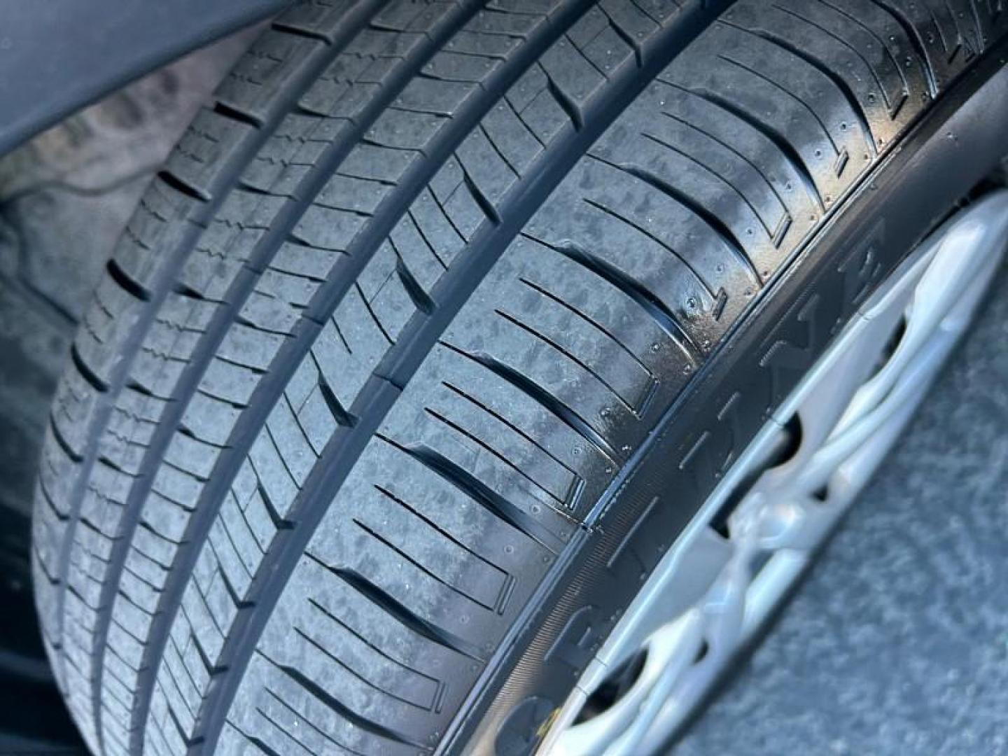 2022 BLACK Toyota Corolla (5YFEPMAE9NP) with an 4-Cyl 1.8 Liter engine, Automatic CVTi-S transmission, located at 412 Auto Vista Drive, Palmdale, CA, 93551, (661) 945-0620, 34.592636, -118.136681 - Photo#11