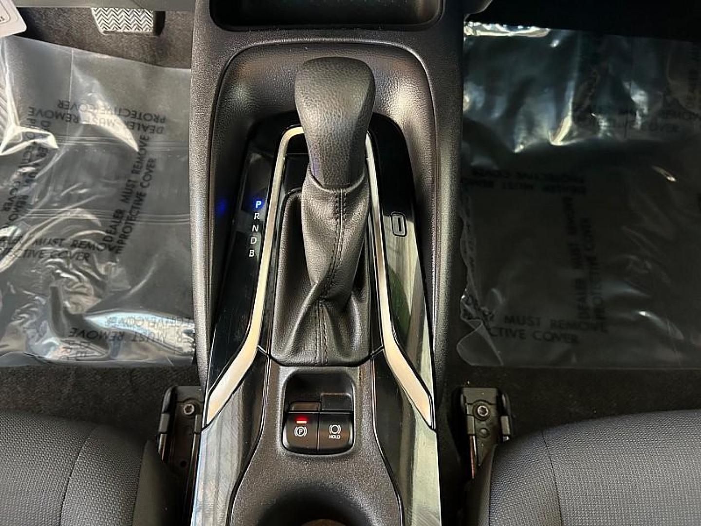 2022 BLACK Toyota Corolla (5YFEPMAE9NP) with an 4-Cyl 1.8 Liter engine, Automatic CVTi-S transmission, located at 412 Auto Vista Drive, Palmdale, CA, 93551, (661) 945-0620, 34.592636, -118.136681 - Photo#23