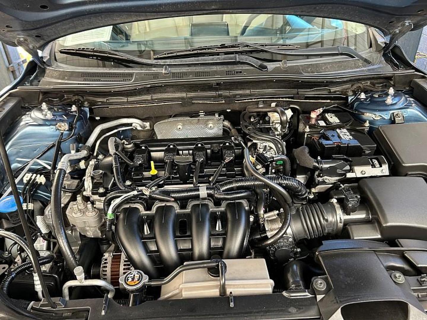 2018 BLUE Mazda Mazda3 (3MZBN1U70JM) with an 4-Cyl SKYACTIV-G 2.0L engine, Auto 6-Spd SKYACTIV-Drv transmission, located at 412 Auto Vista Drive, Palmdale, CA, 93551, (661) 945-0620, 34.592636, -118.136681 - Photo#25