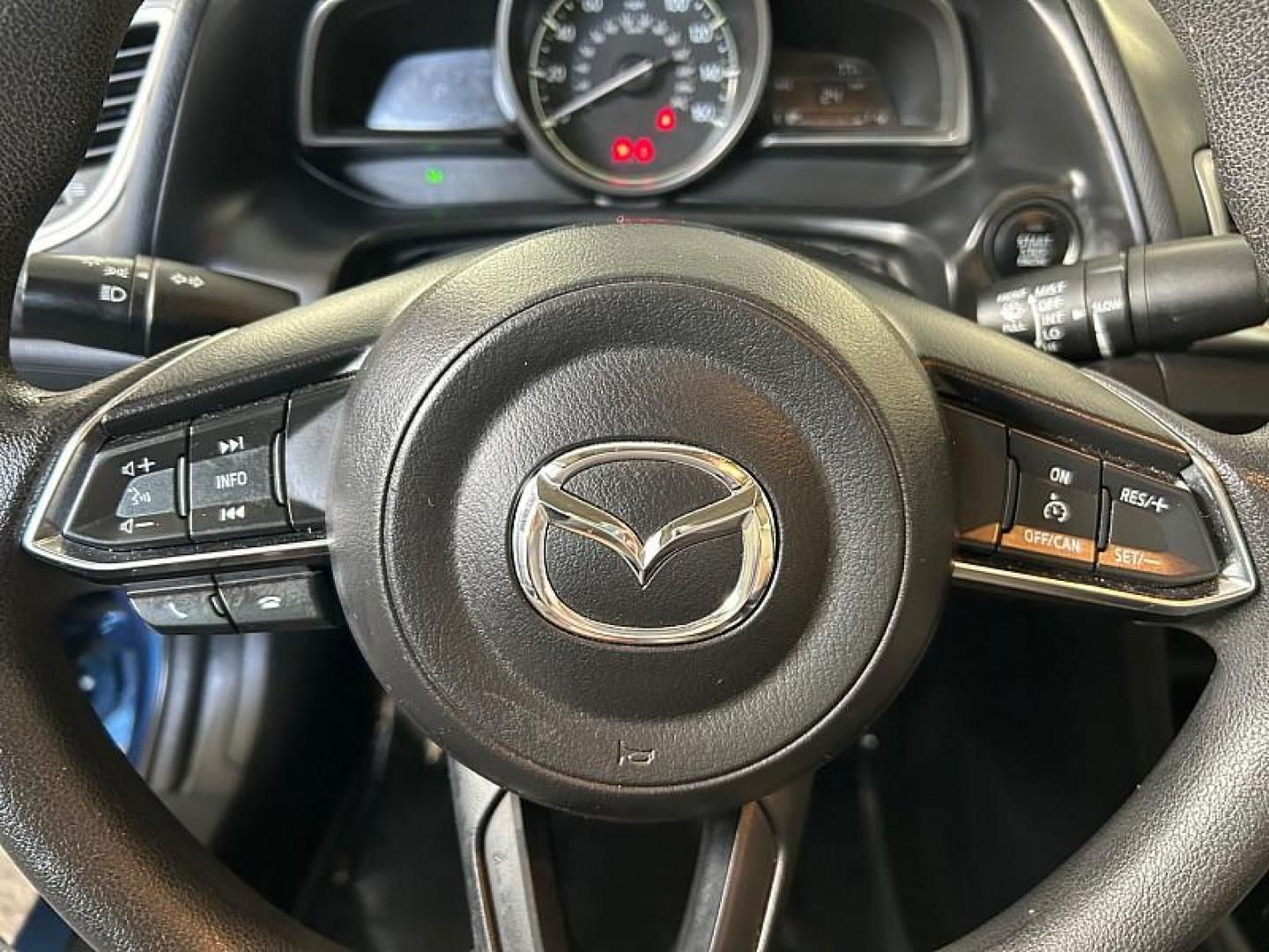 2018 BLUE Mazda Mazda3 (3MZBN1U70JM) with an 4-Cyl SKYACTIV-G 2.0L engine, Auto 6-Spd SKYACTIV-Drv transmission, located at 412 Auto Vista Drive, Palmdale, CA, 93551, (661) 945-0620, 34.592636, -118.136681 - Photo#36