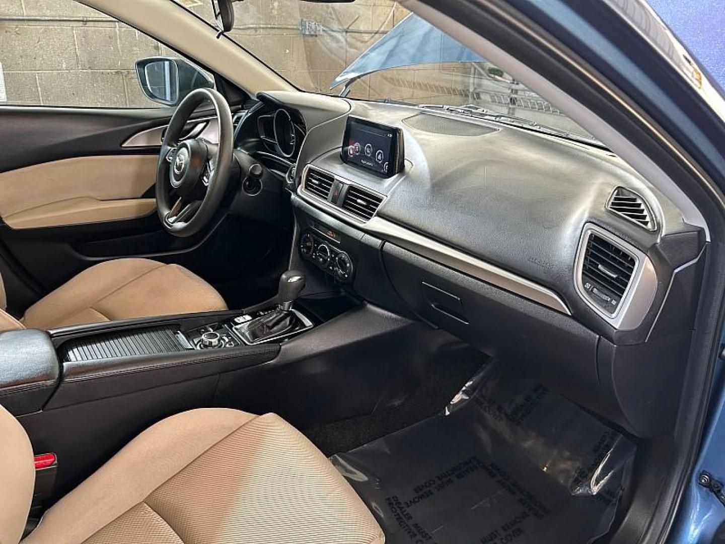 2018 BLUE Mazda Mazda3 (3MZBN1U70JM) with an 4-Cyl SKYACTIV-G 2.0L engine, Auto 6-Spd SKYACTIV-Drv transmission, located at 412 Auto Vista Drive, Palmdale, CA, 93551, (661) 945-0620, 34.592636, -118.136681 - Photo#49