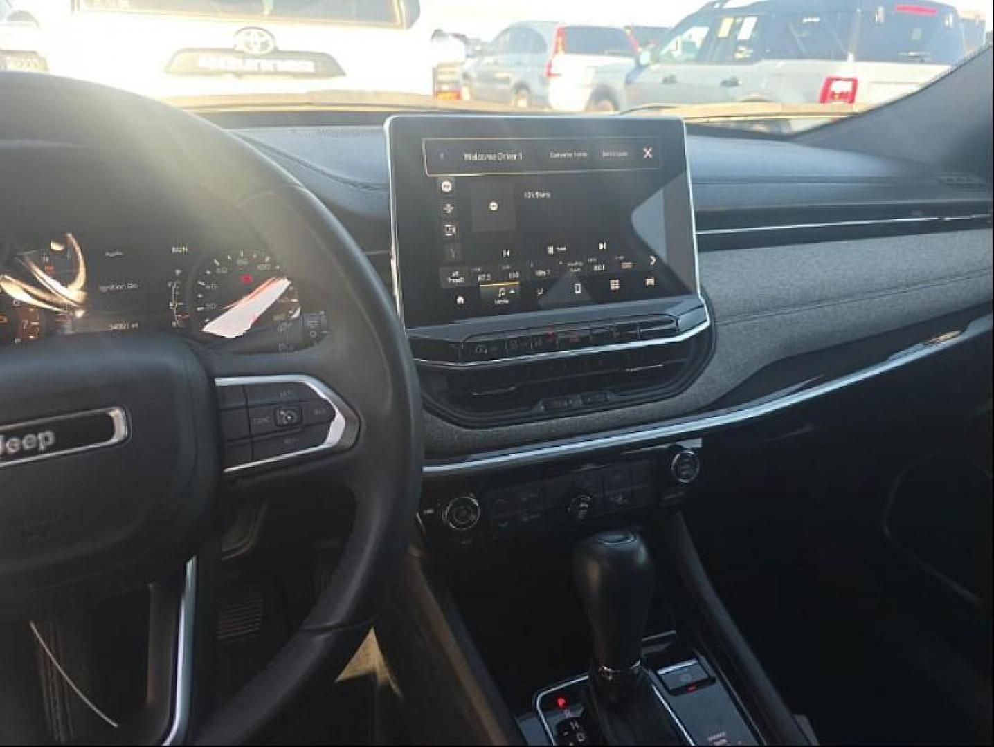 2023 WHITE Jeep Compass (3C4NJDBN6PT) with an 4-Cyl Turbo 2.0 Liter engine, Automatic 8-Spd transmission, located at 412 Auto Vista Drive, Palmdale, CA, 93551, (661) 945-0620, 34.592636, -118.136681 - Photo#3