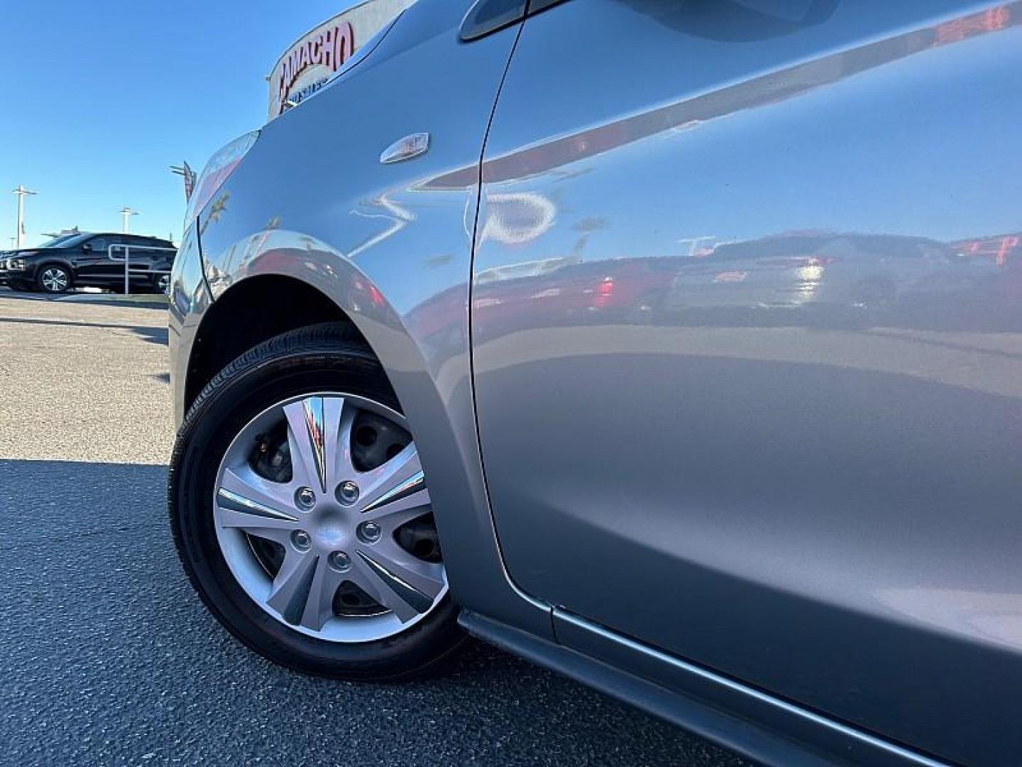 2022 GRAY Mitsubishi Mirage (ML32AUHJ4NH) with an 3-Cyl 1.2 Liter engine, Automatic CVT transmission, located at 412 Auto Vista Drive, Palmdale, CA, 93551, (661) 945-0620, 34.592636, -118.136681 - Photo#6