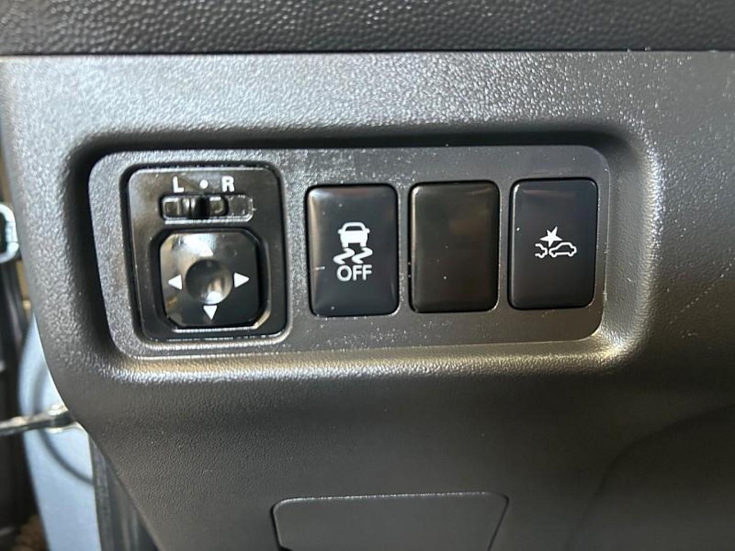 2022 GRAY Mitsubishi Mirage (ML32AUHJ4NH) with an 3-Cyl 1.2 Liter engine, Automatic CVT transmission, located at 412 Auto Vista Drive, Palmdale, CA, 93551, (661) 945-0620, 34.592636, -118.136681 - Photo#18