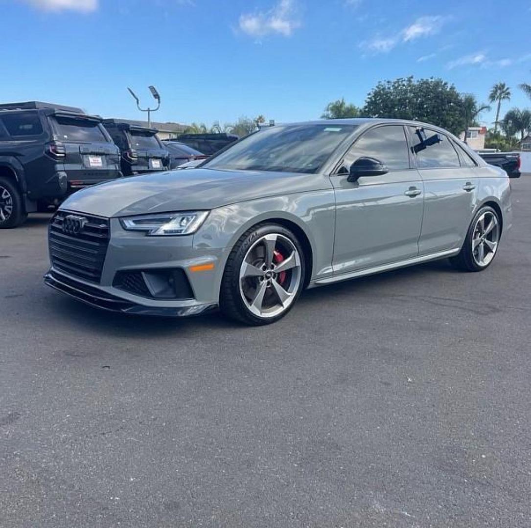 2019 GRAY Audi S4 (WAUB4AF42KA) with an 6-Cyl Turbo 3.0 Liter engine, Automatic 8-Spd and Tiptronic transmission, located at 412 Auto Vista Drive, Palmdale, CA, 93551, (661) 945-0620, 34.592636, -118.136681 - Photo#2