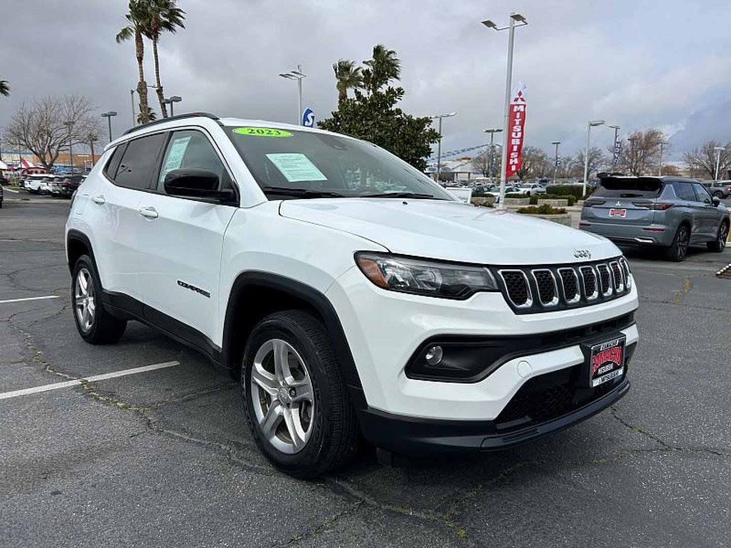 2023 WHITE Jeep Compass (3C4NJDBN2PT) with an 4-Cyl Turbo 2.0 Liter engine, Automatic 8-Spd transmission, located at 412 Auto Vista Drive, Palmdale, CA, 93551, (661) 945-0620, 34.592636, -118.136681 - Photo#0