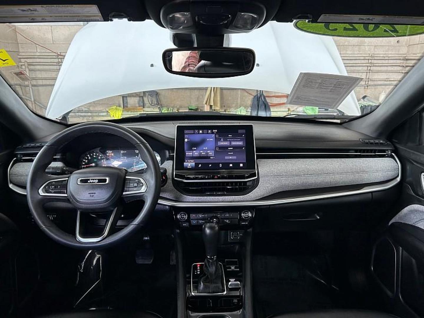 2023 WHITE Jeep Compass (3C4NJDBN2PT) with an 4-Cyl Turbo 2.0 Liter engine, Automatic 8-Spd transmission, located at 412 Auto Vista Drive, Palmdale, CA, 93551, (661) 945-0620, 34.592636, -118.136681 - Photo#17