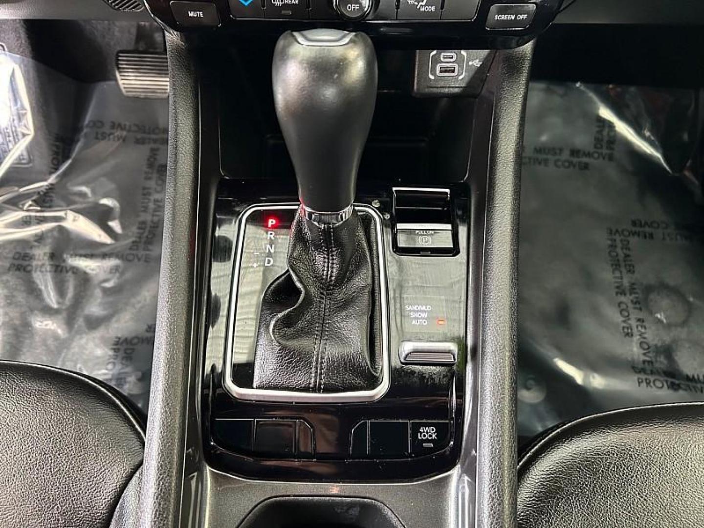 2023 WHITE Jeep Compass (3C4NJDBN2PT) with an 4-Cyl Turbo 2.0 Liter engine, Automatic 8-Spd transmission, located at 412 Auto Vista Drive, Palmdale, CA, 93551, (661) 945-0620, 34.592636, -118.136681 - Photo#19