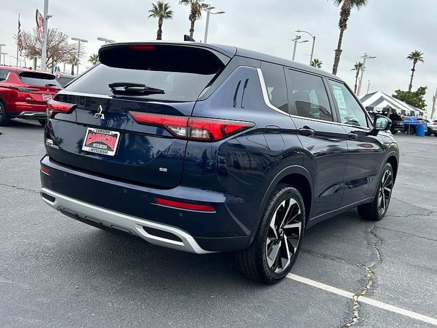 2023 BLUE Mitsubishi Outlander (JA4J4UA83PZ) with an 4-Cyl 2.5 Liter engine, Automatic CVT transmission, located at 412 Auto Vista Drive, Palmdale, CA, 93551, (661) 945-0620, 34.592636, -118.136681 - Photo#5