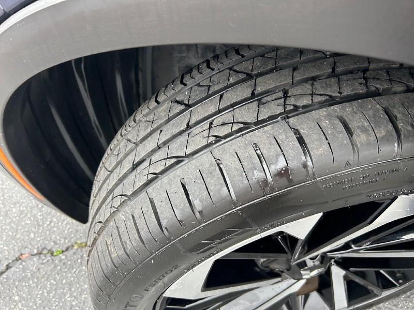 2023 BLUE Mitsubishi Outlander (JA4J4UA83PZ) with an 4-Cyl 2.5 Liter engine, Automatic CVT transmission, located at 412 Auto Vista Drive, Palmdale, CA, 93551, (661) 945-0620, 34.592636, -118.136681 - Photo#13