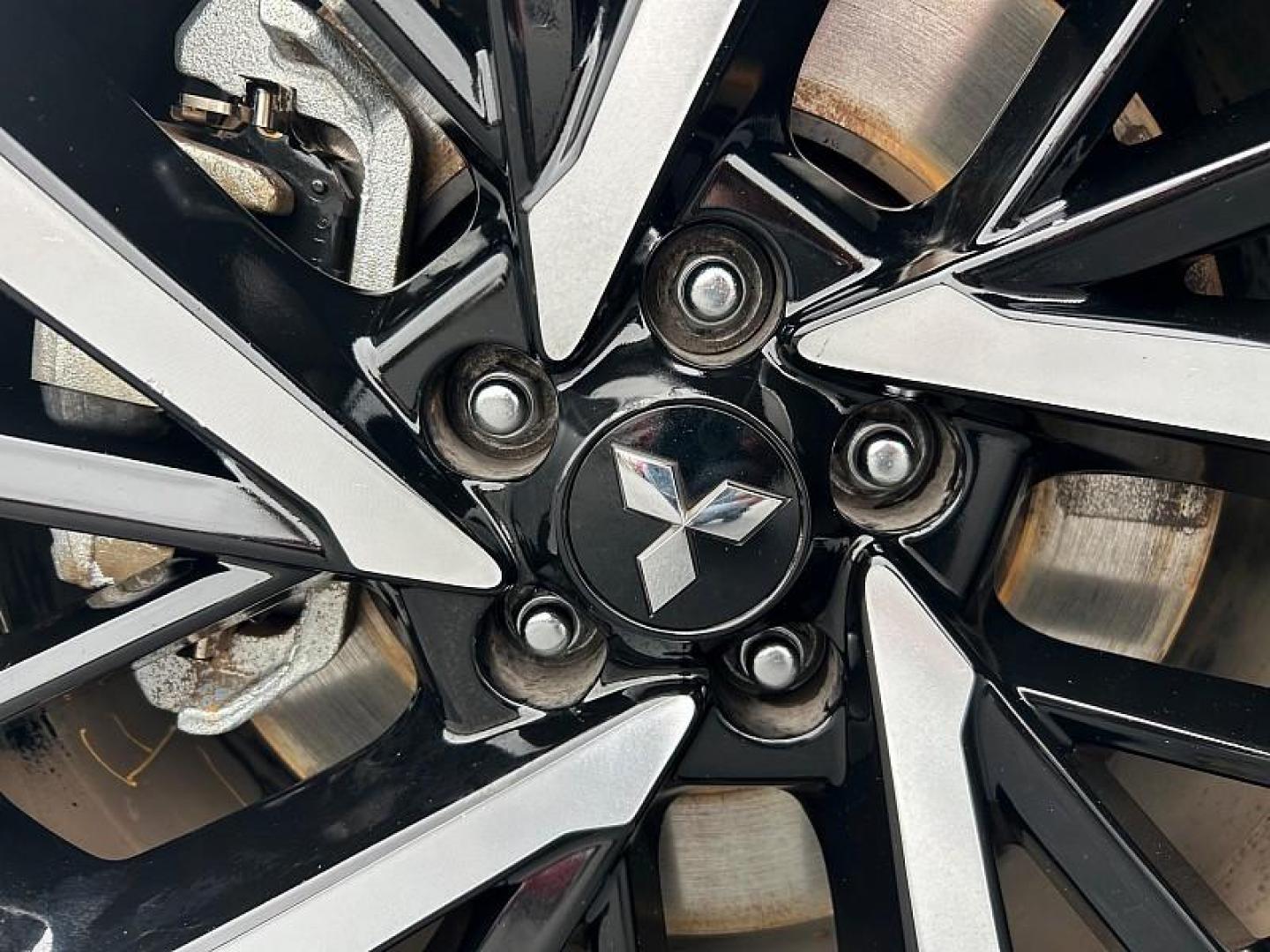 2023 BLUE Mitsubishi Outlander (JA4J4UA83PZ) with an 4-Cyl 2.5 Liter engine, Automatic CVT transmission, located at 412 Auto Vista Drive, Palmdale, CA, 93551, (661) 945-0620, 34.592636, -118.136681 - Photo#14