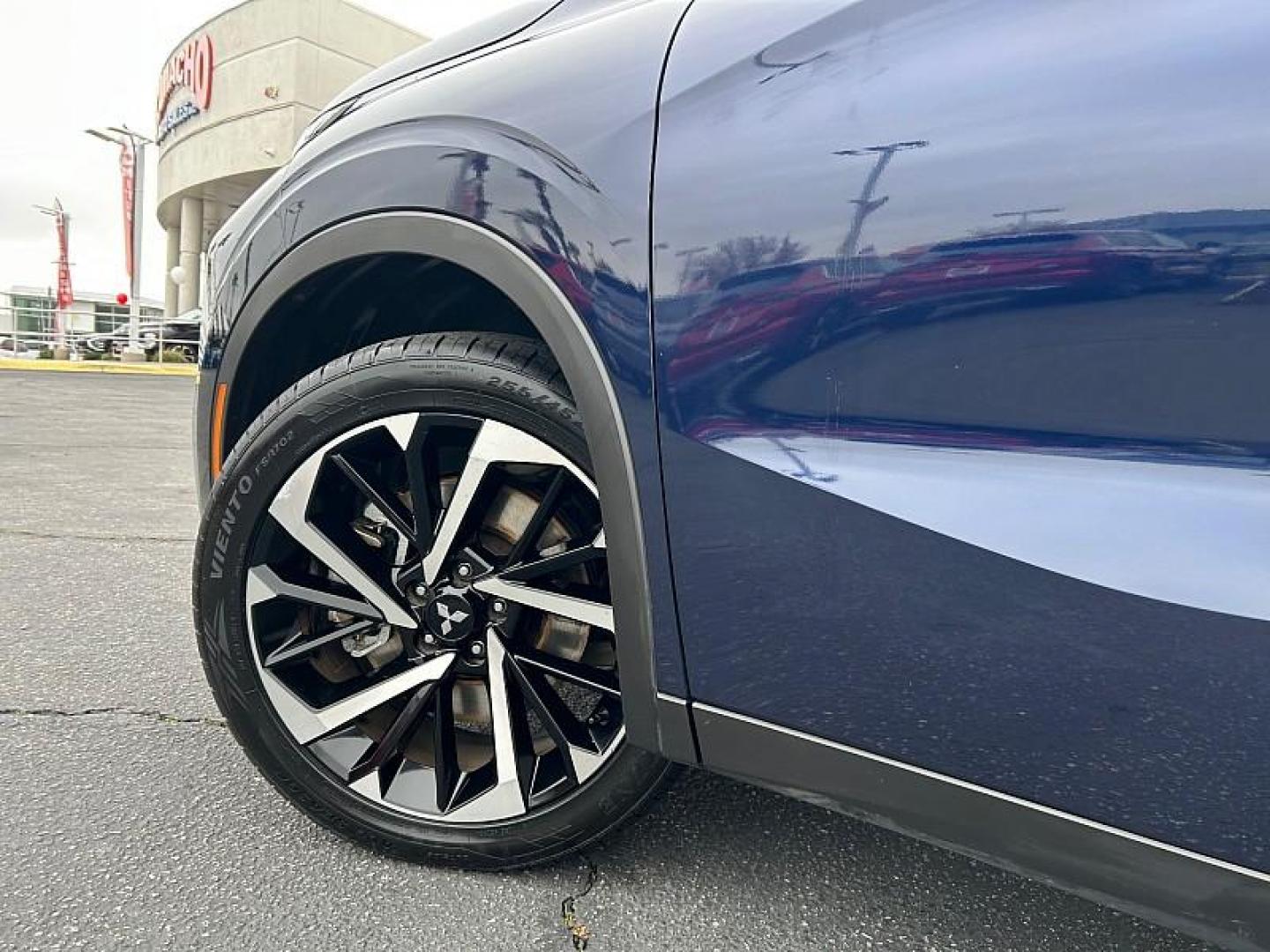 2023 BLUE Mitsubishi Outlander (JA4J4UA83PZ) with an 4-Cyl 2.5 Liter engine, Automatic CVT transmission, located at 412 Auto Vista Drive, Palmdale, CA, 93551, (661) 945-0620, 34.592636, -118.136681 - Photo#15