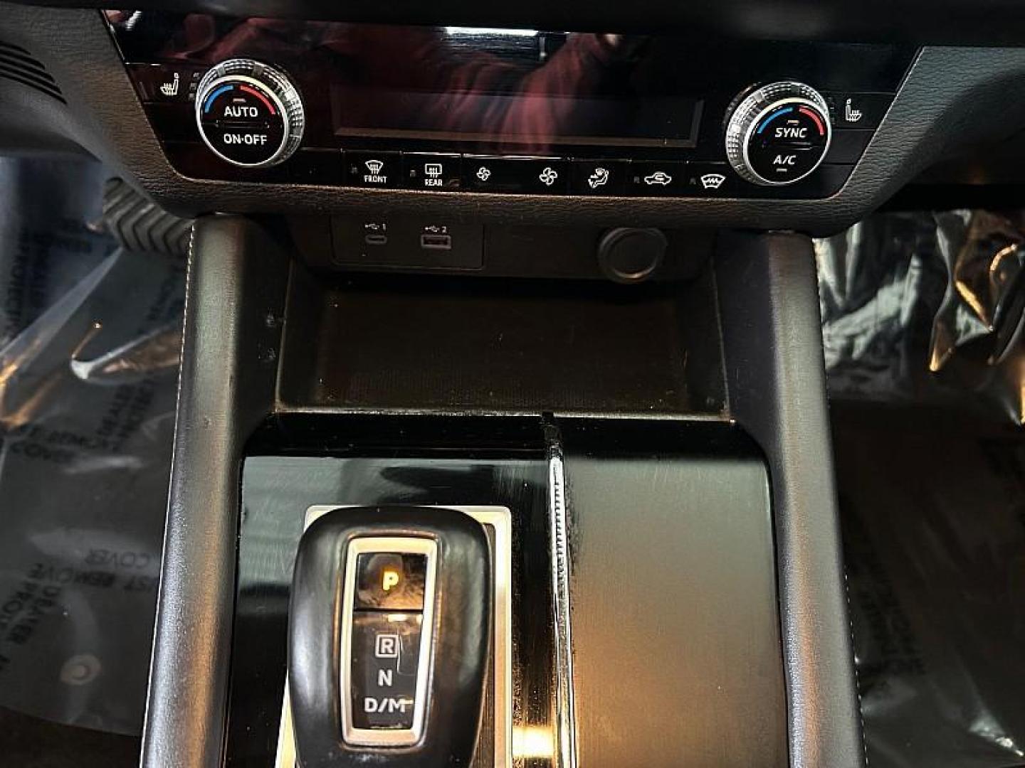 2023 BLUE Mitsubishi Outlander (JA4J4UA83PZ) with an 4-Cyl 2.5 Liter engine, Automatic CVT transmission, located at 412 Auto Vista Drive, Palmdale, CA, 93551, (661) 945-0620, 34.592636, -118.136681 - Photo#20