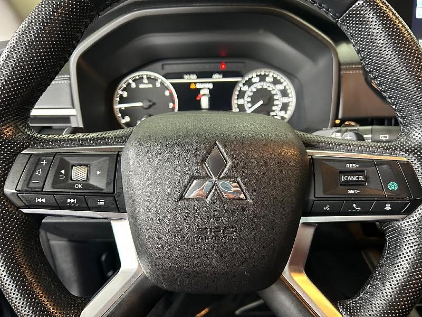 2023 BLUE Mitsubishi Outlander (JA4J4UA83PZ) with an 4-Cyl 2.5 Liter engine, Automatic CVT transmission, located at 412 Auto Vista Drive, Palmdale, CA, 93551, (661) 945-0620, 34.592636, -118.136681 - Photo#27