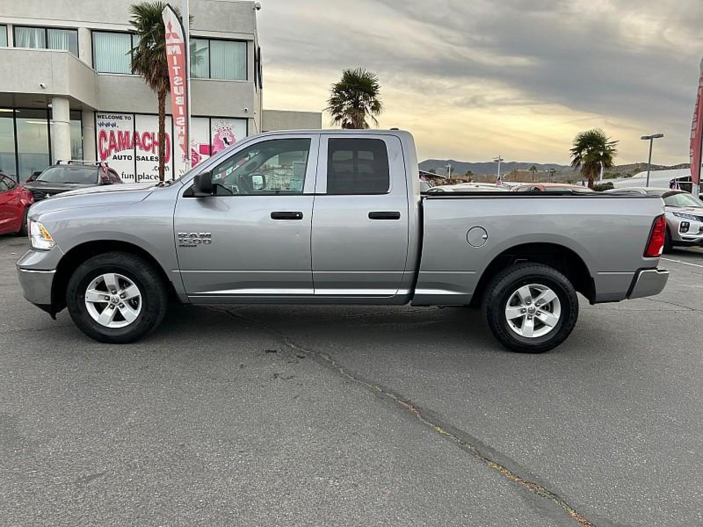 2024 SILVER Ram 1500 Classic 2WD (1C6RR6GG8RS) with an 6-Cyl 3.6 Liter engine, Automatic 8-Spd transmission, located at 412 Auto Vista Drive, Palmdale, CA, 93551, (661) 945-0620, 34.592636, -118.136681 - Photo#3