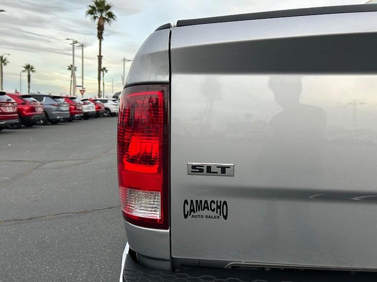 2024 SILVER Ram 1500 Classic 2WD (1C6RR6GG8RS) with an 6-Cyl 3.6 Liter engine, Automatic 8-Spd transmission, located at 412 Auto Vista Drive, Palmdale, CA, 93551, (661) 945-0620, 34.592636, -118.136681 - Photo#15