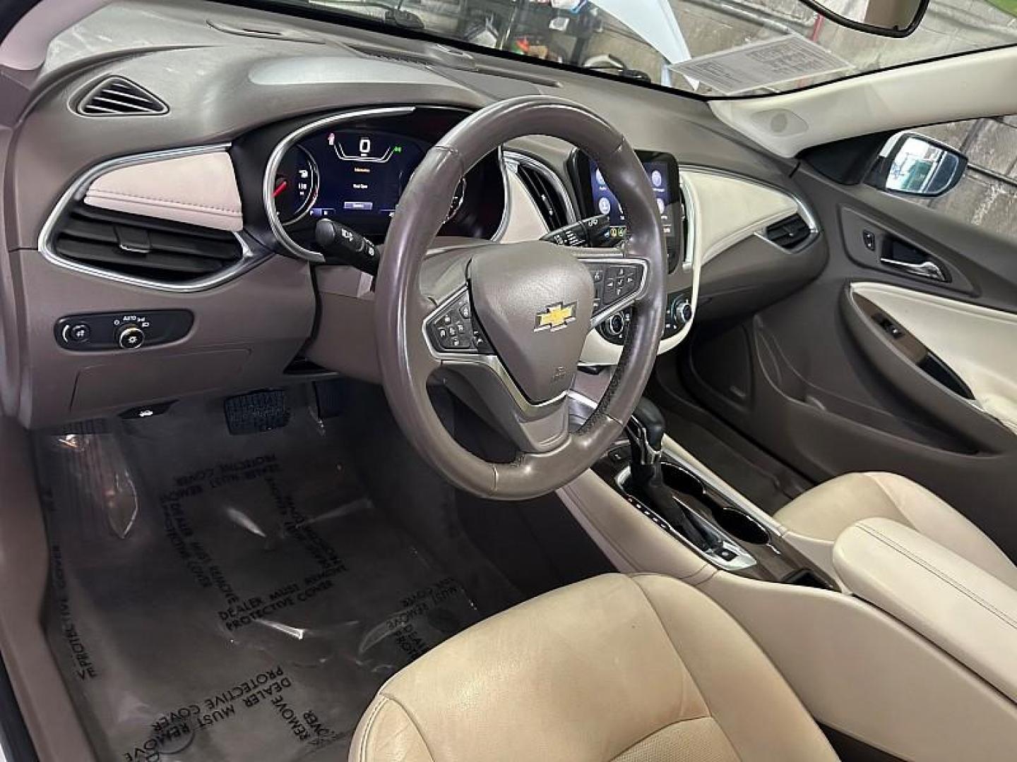 2024 WHITE Chevrolet Malibu (1G1ZE5ST0RF) with an 4-Cyl Turbo 1.5 Liter engine, Automatic CVT transmission, located at 412 Auto Vista Drive, Palmdale, CA, 93551, (661) 945-0620, 34.592636, -118.136681 - Photo#17