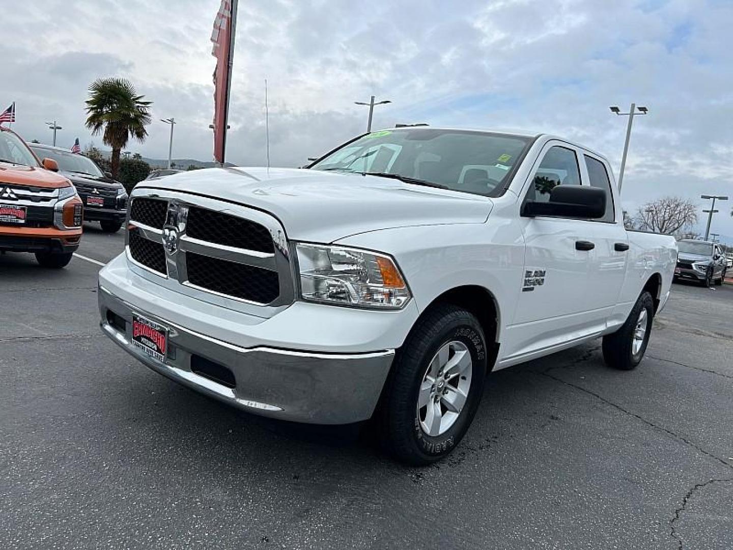 2024 WHITE Ram 1500 Classic 2WD (1C6RR6GGXRS) with an 6-Cyl 3.6 Liter engine, Automatic 8-Spd transmission, located at 412 Auto Vista Drive, Palmdale, CA, 93551, (661) 945-0620, 34.592636, -118.136681 - Photo#5