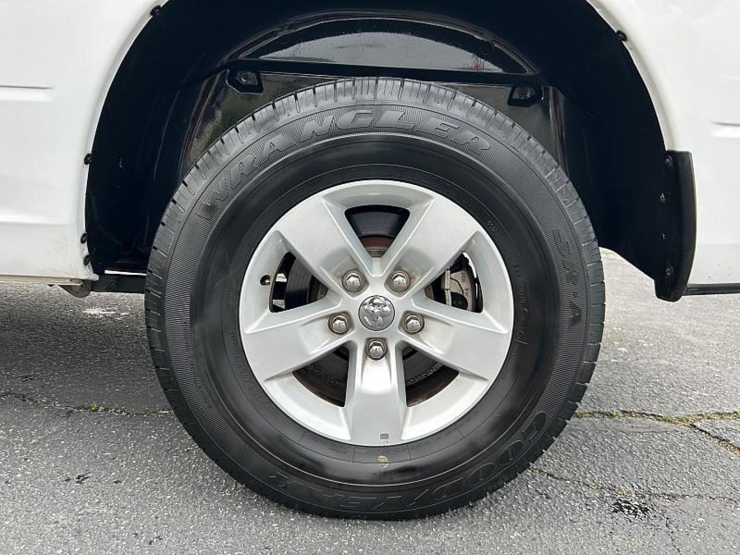 2024 WHITE Ram 1500 Classic 2WD (1C6RR6GGXRS) with an 6-Cyl 3.6 Liter engine, Automatic 8-Spd transmission, located at 412 Auto Vista Drive, Palmdale, CA, 93551, (661) 945-0620, 34.592636, -118.136681 - Photo#14