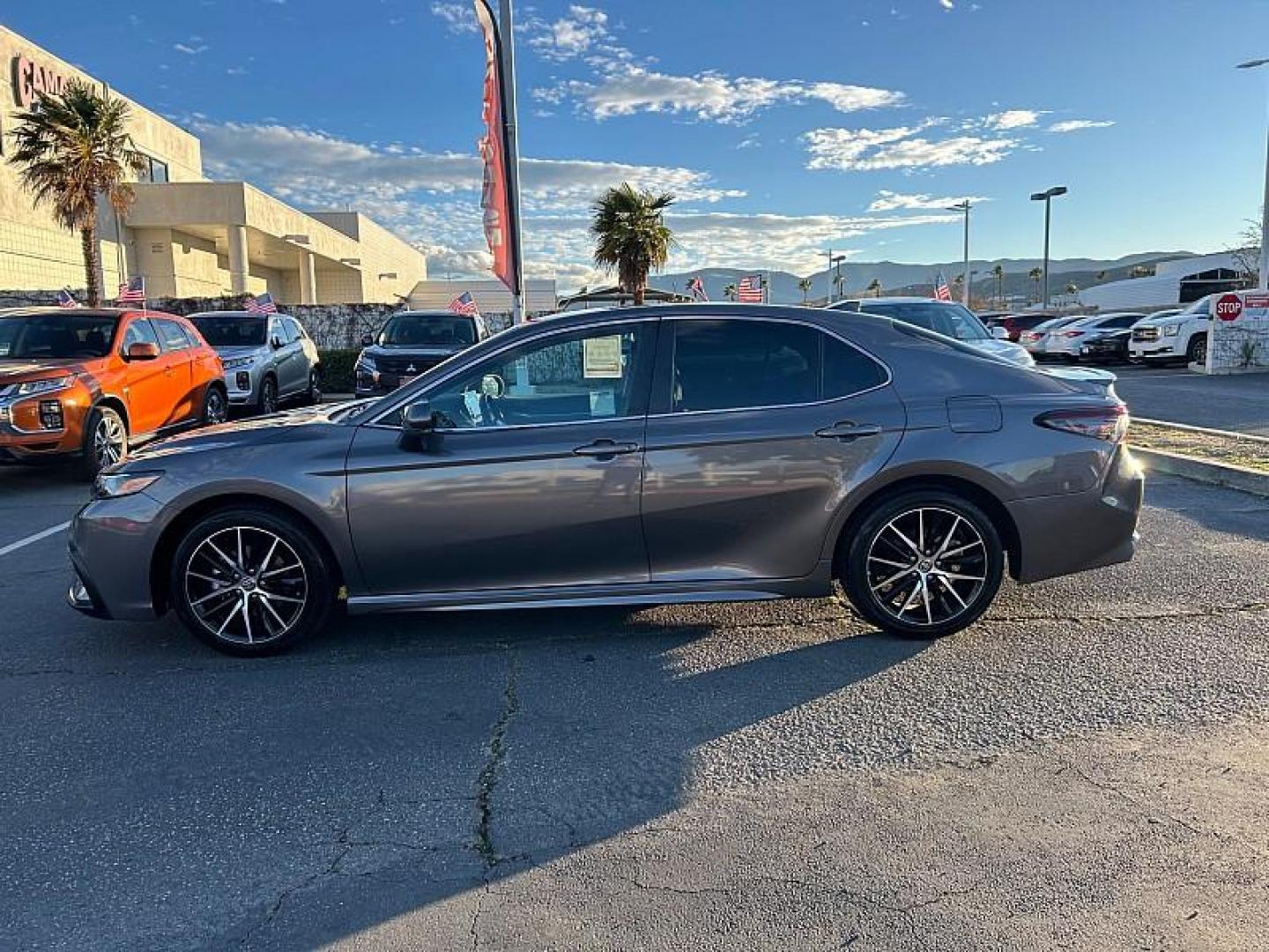 2023 GRAY Toyota Camry (4T1G11AK9PU) with an 4-Cyl 2.5 Liter engine, Automatic 8-Spd w/Sequential Shift transmission, located at 412 Auto Vista Drive, Palmdale, CA, 93551, (661) 945-0620, 34.592636, -118.136681 - Photo#5
